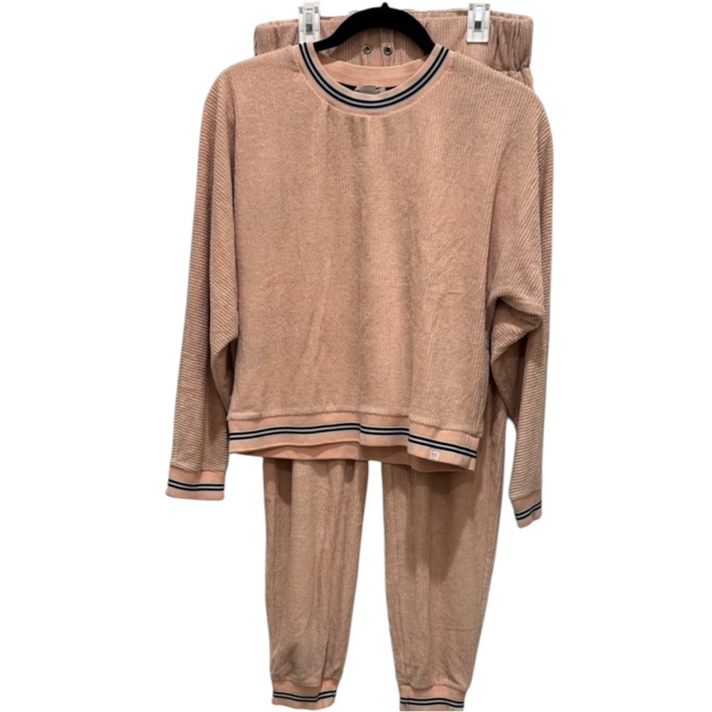 Roller Rabbit Women's loungewear set Emersyn Crew Neck Pullover and pants small